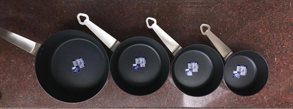 Chảo chống dính thân inox 304, tay cầm chịu nhiệt